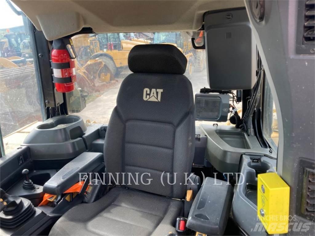 CAT D6 LGP 36 Верижни булдозери
