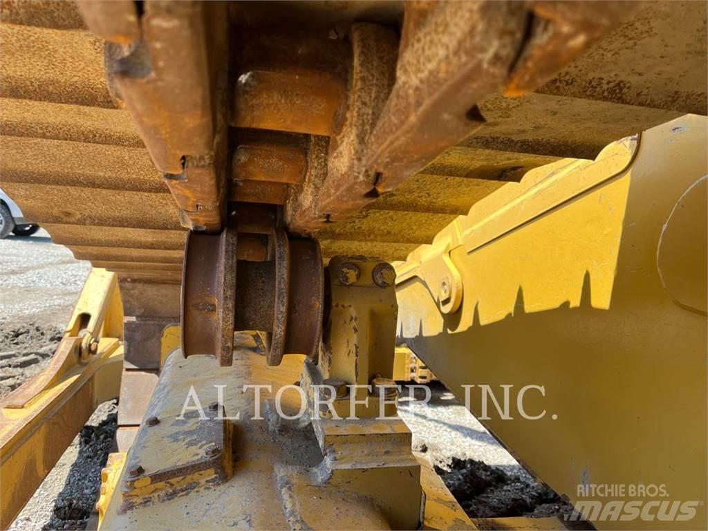 CAT D6 LGP 3D Верижни булдозери
