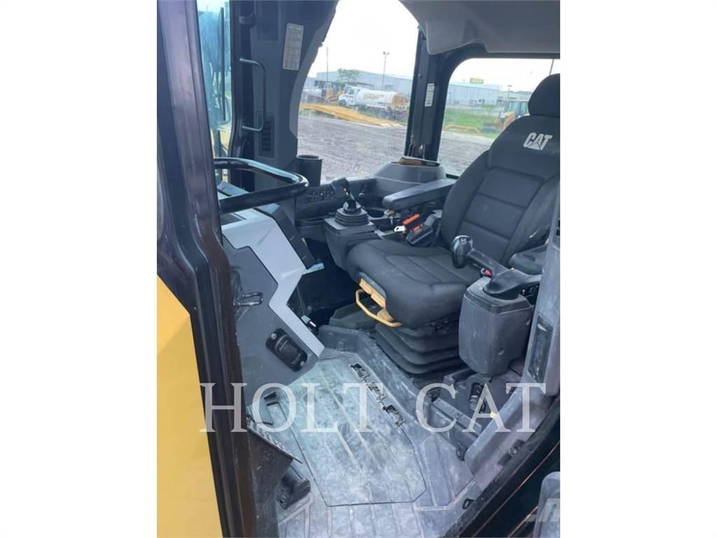 CAT D6 LGPVPWH Верижни булдозери
