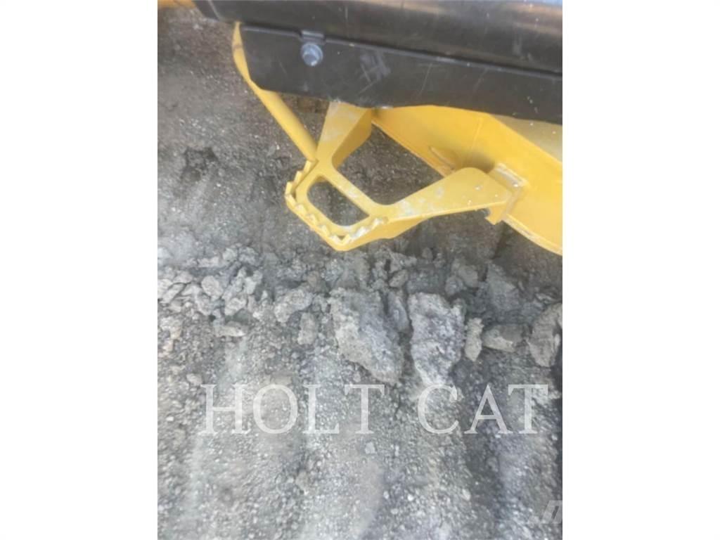 CAT D6 VP Верижни булдозери
