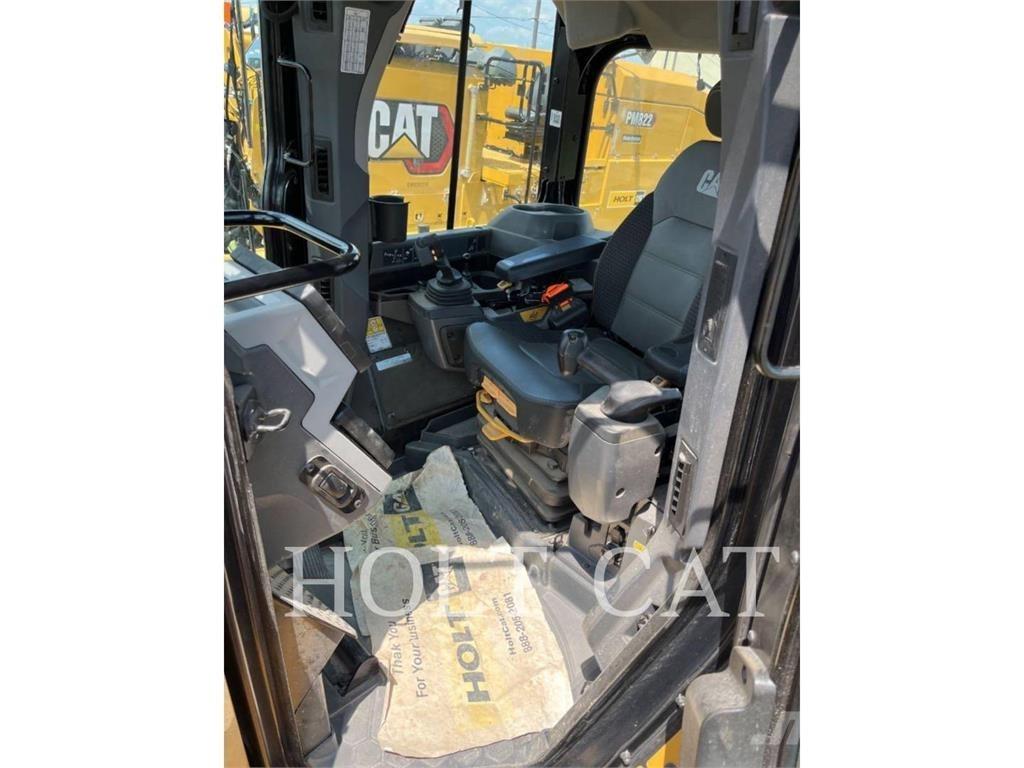 CAT D6 XELGPVP Верижни булдозери
