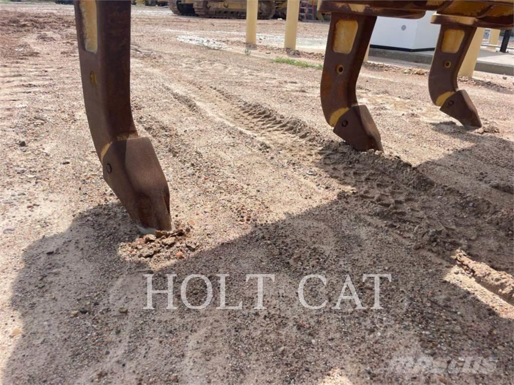 CAT D6 XEVP Верижни булдозери

