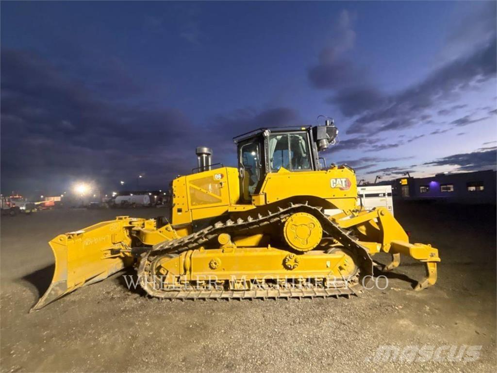 CAT D6 XL VP Верижни булдозери
