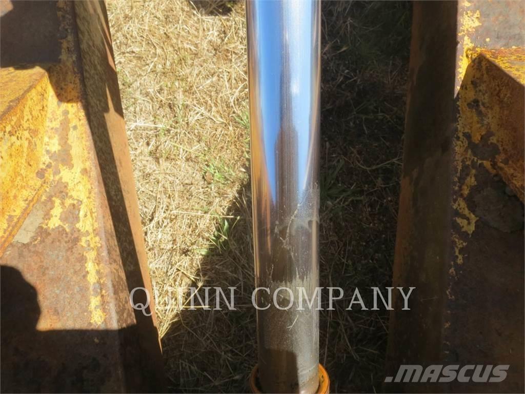 CAT D6C LGP Верижни булдозери
