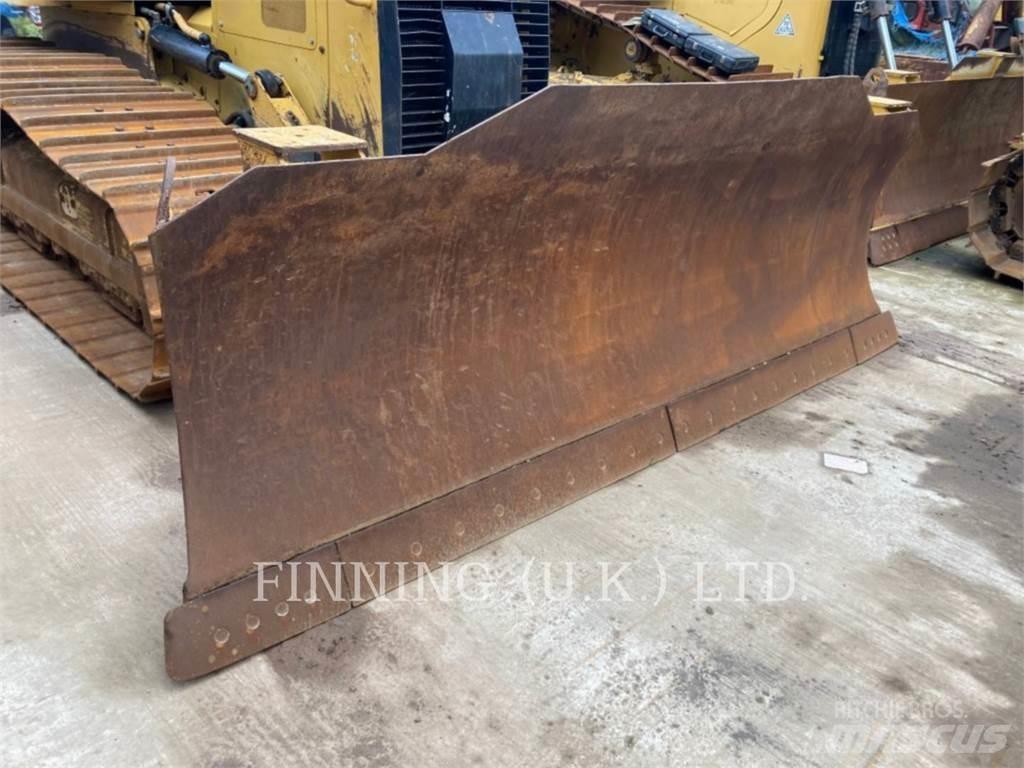 CAT D6K2 LGP Верижни булдозери
