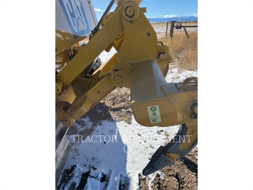 CAT D6K2 XL Верижни булдозери
