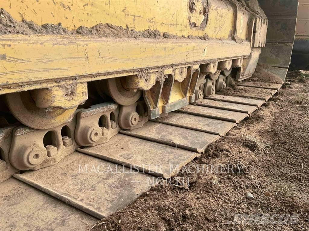 CAT D6K2L AHZ24F Верижни булдозери
