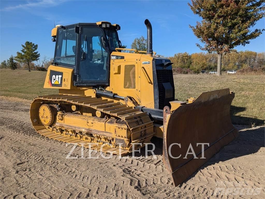 CAT D6K2LGP Верижни булдозери
