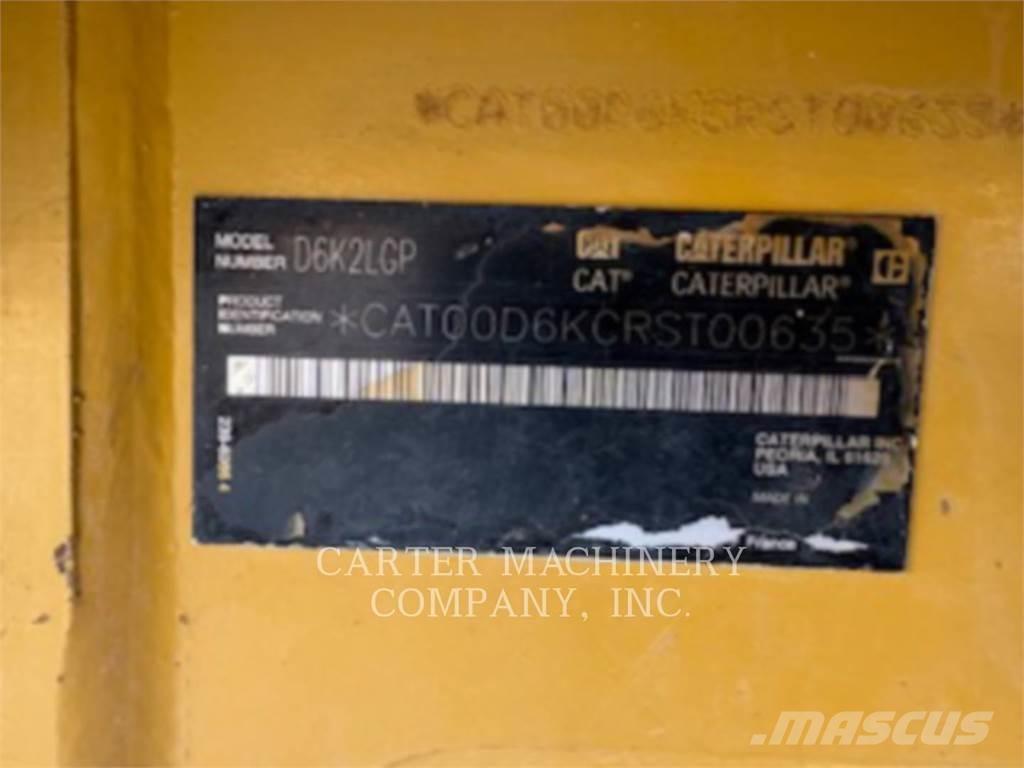 CAT D6K2LGP Верижни булдозери
