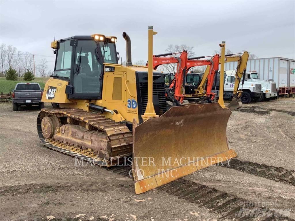 CAT D6K2XL Верижни булдозери
