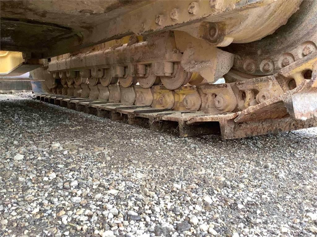 CAT D6K2XL Верижни булдозери
