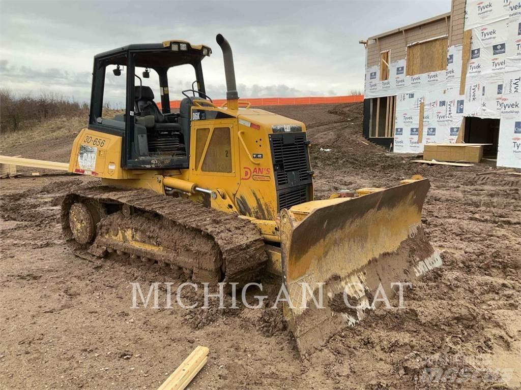 CAT D6KX Верижни булдозери
