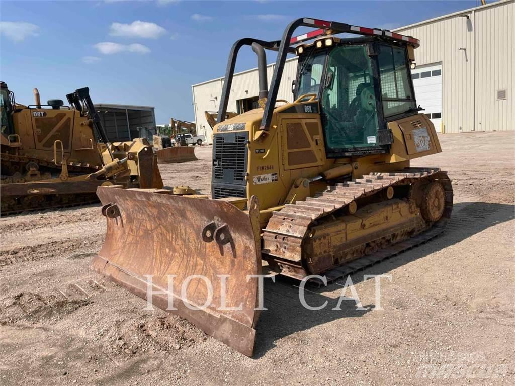 CAT D6KXL Верижни булдозери
