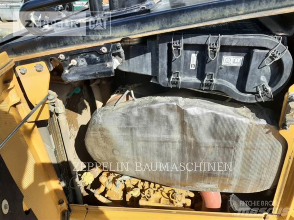 CAT D6L-20A Верижни булдозери
