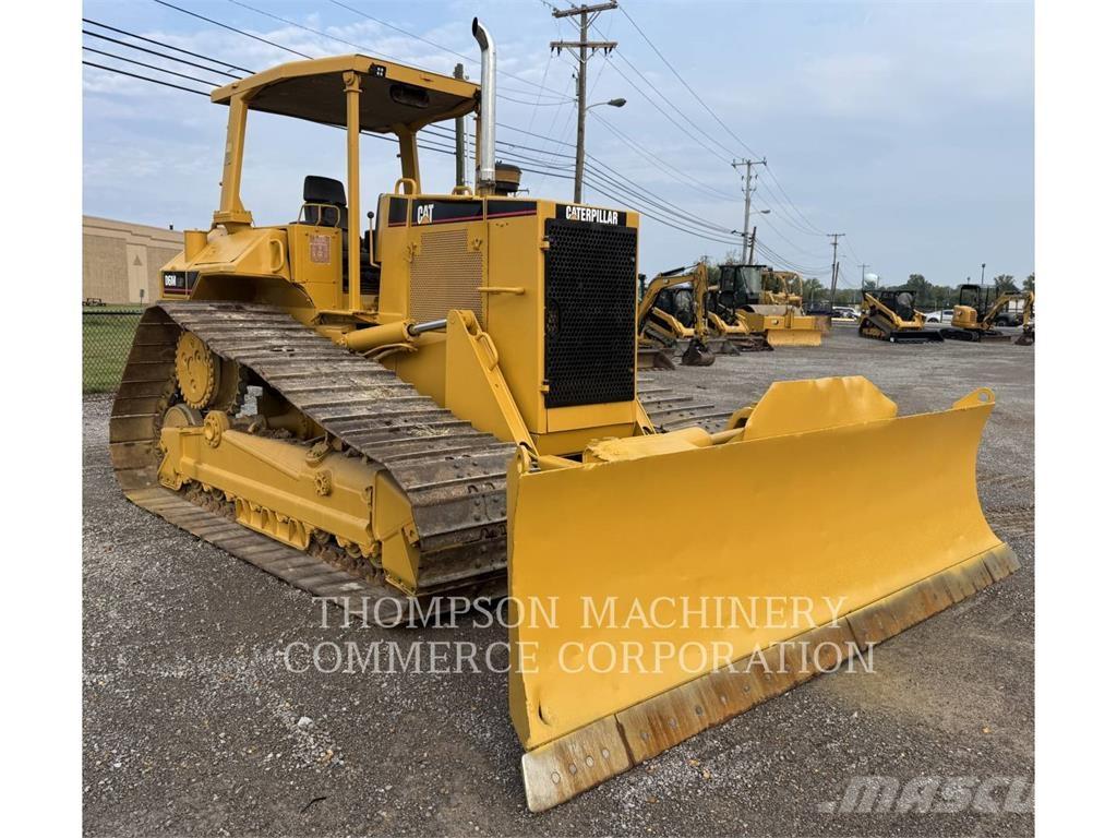 CAT D6M LGP Верижни булдозери
