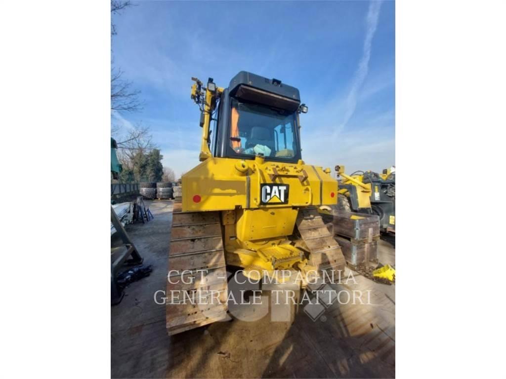CAT D6N Верижни булдозери
