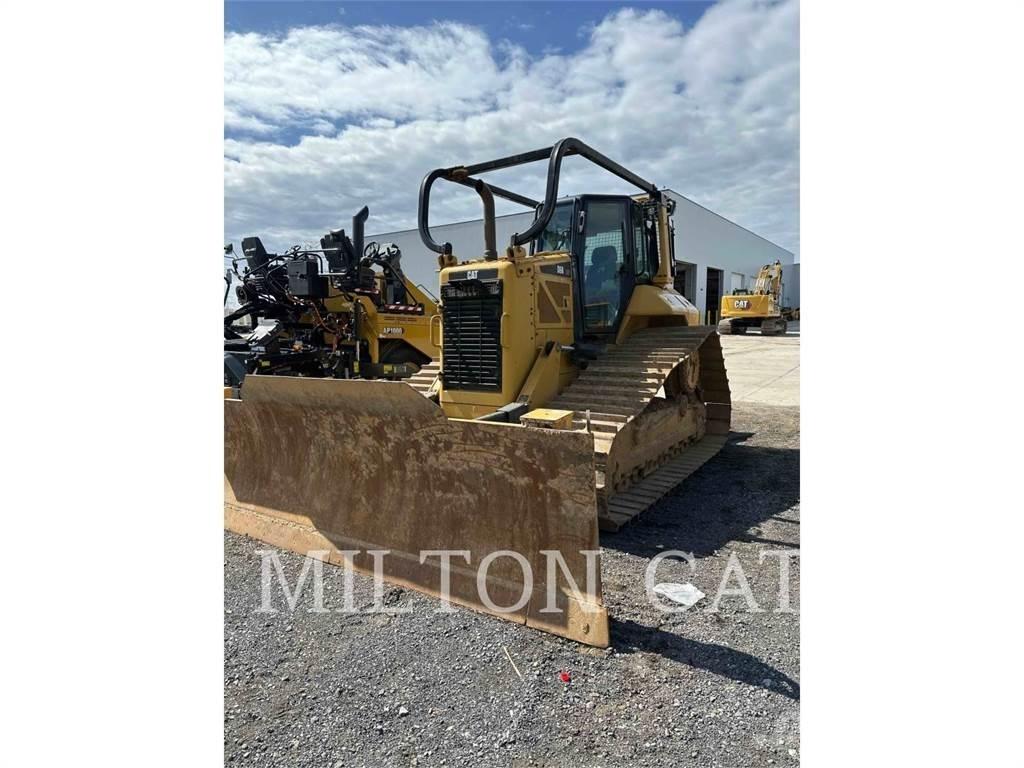 CAT D6N LGP Верижни булдозери
