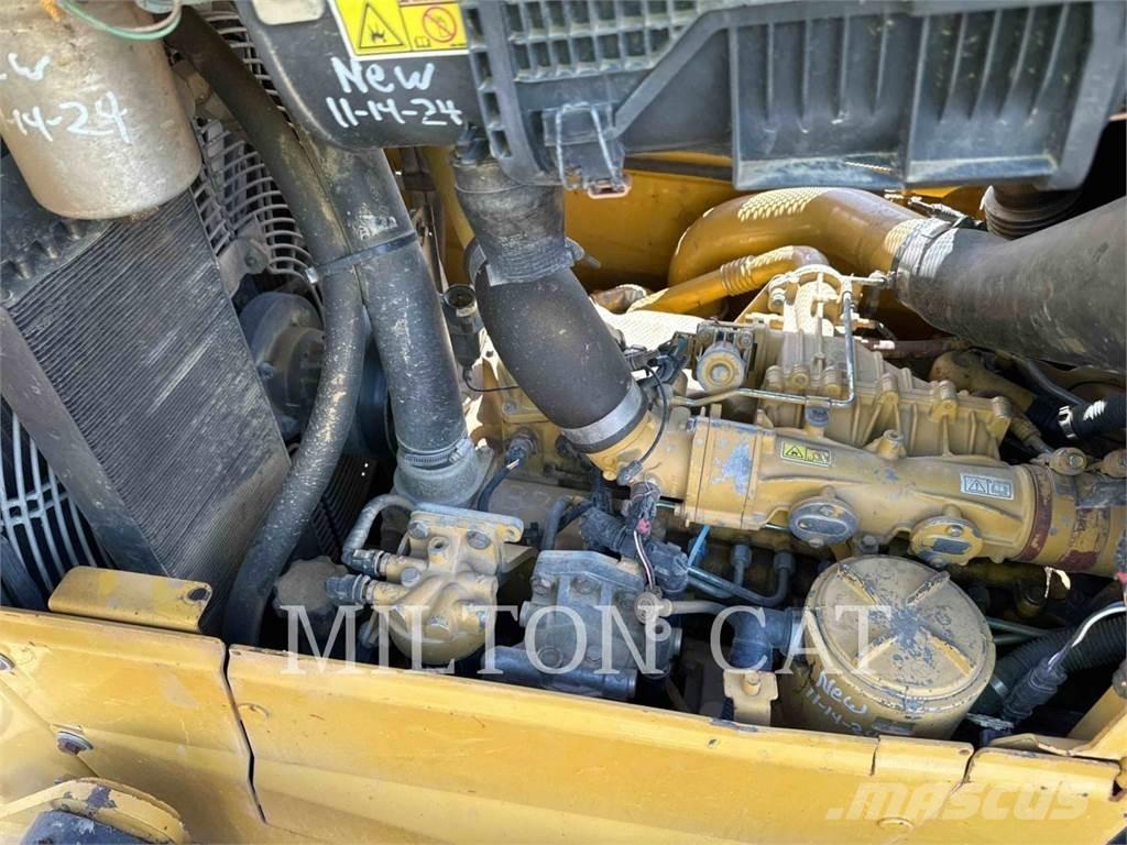 CAT D6N LGP Верижни булдозери
