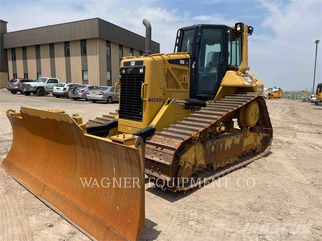 CAT D6N LGP Верижни булдозери
