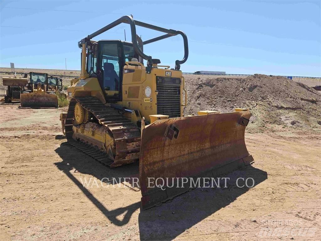 CAT D6N XL Верижни булдозери
