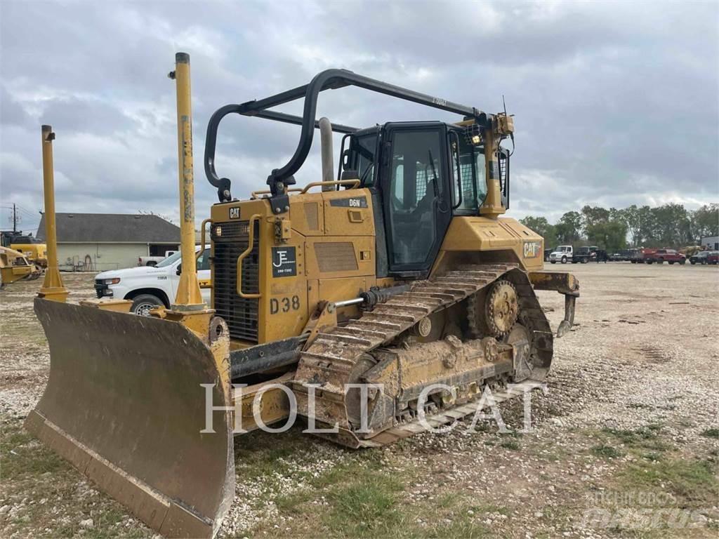 CAT D6N XL Верижни булдозери
