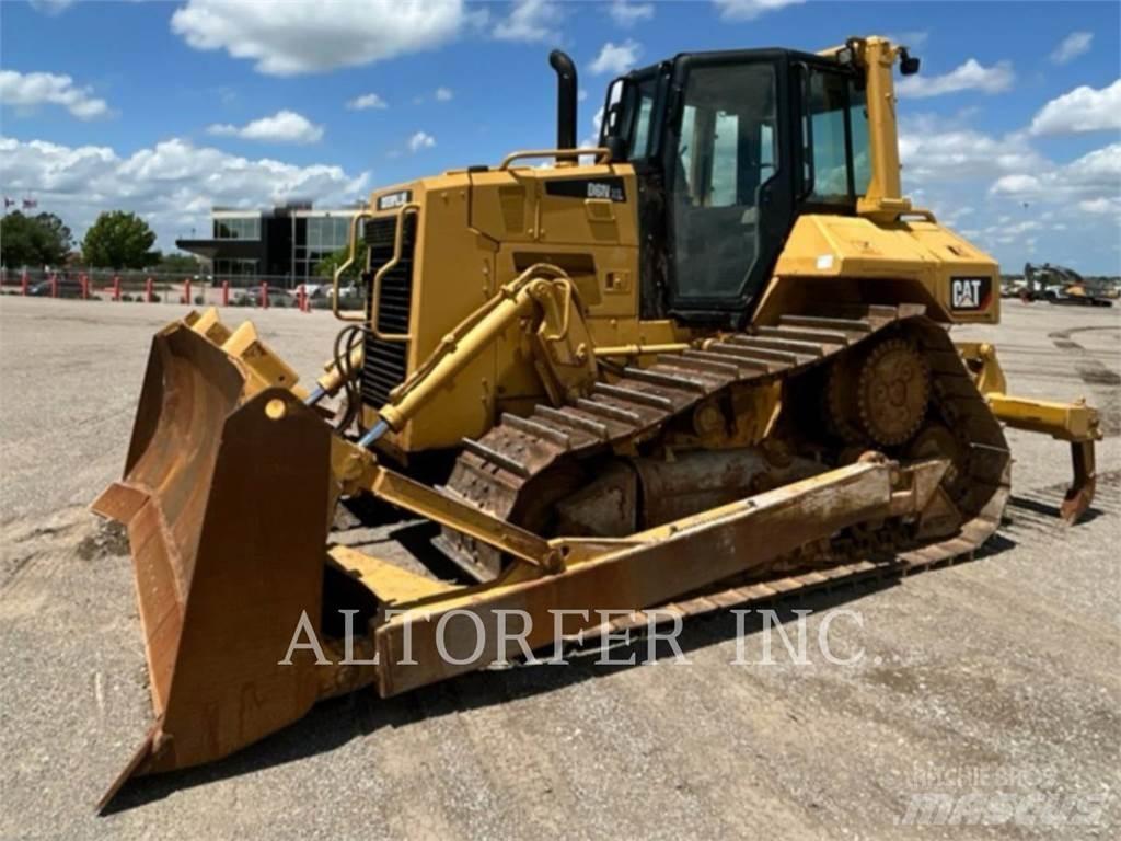 CAT D6N XL SU Верижни булдозери

