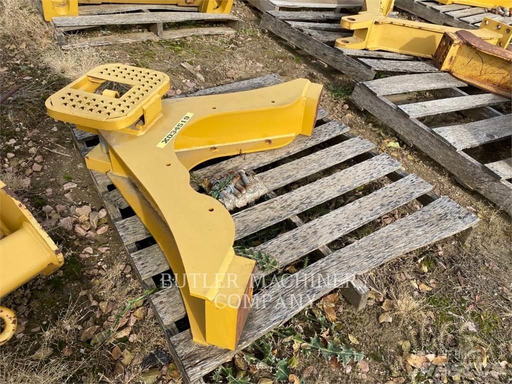 CAT D6NDRAWBAR Строителство - Други