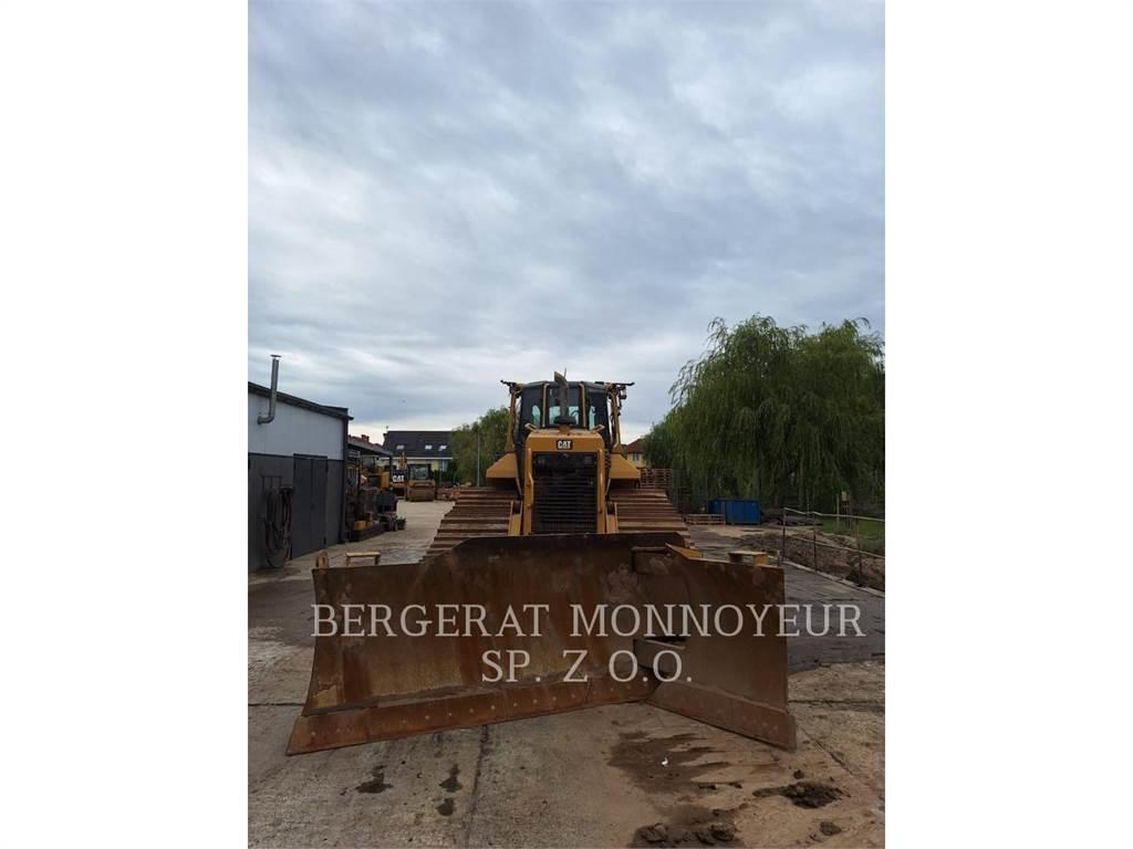 CAT D6NLGP Верижни булдозери
