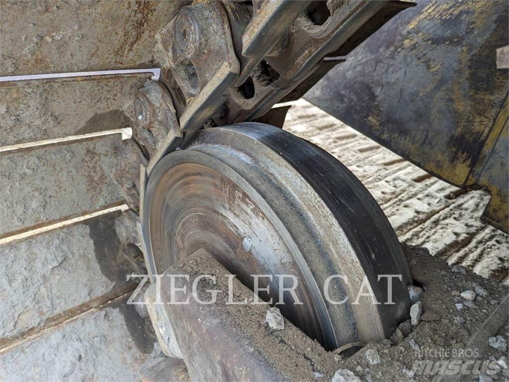 CAT D6NLGP Верижни булдозери
