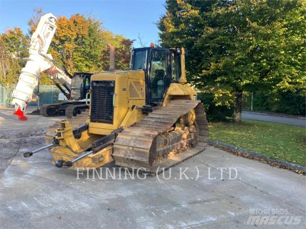 CAT D6NLGP Верижни булдозери
