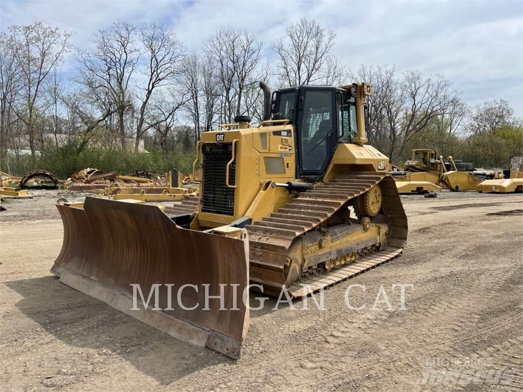 CAT D6NLGP Верижни булдозери
