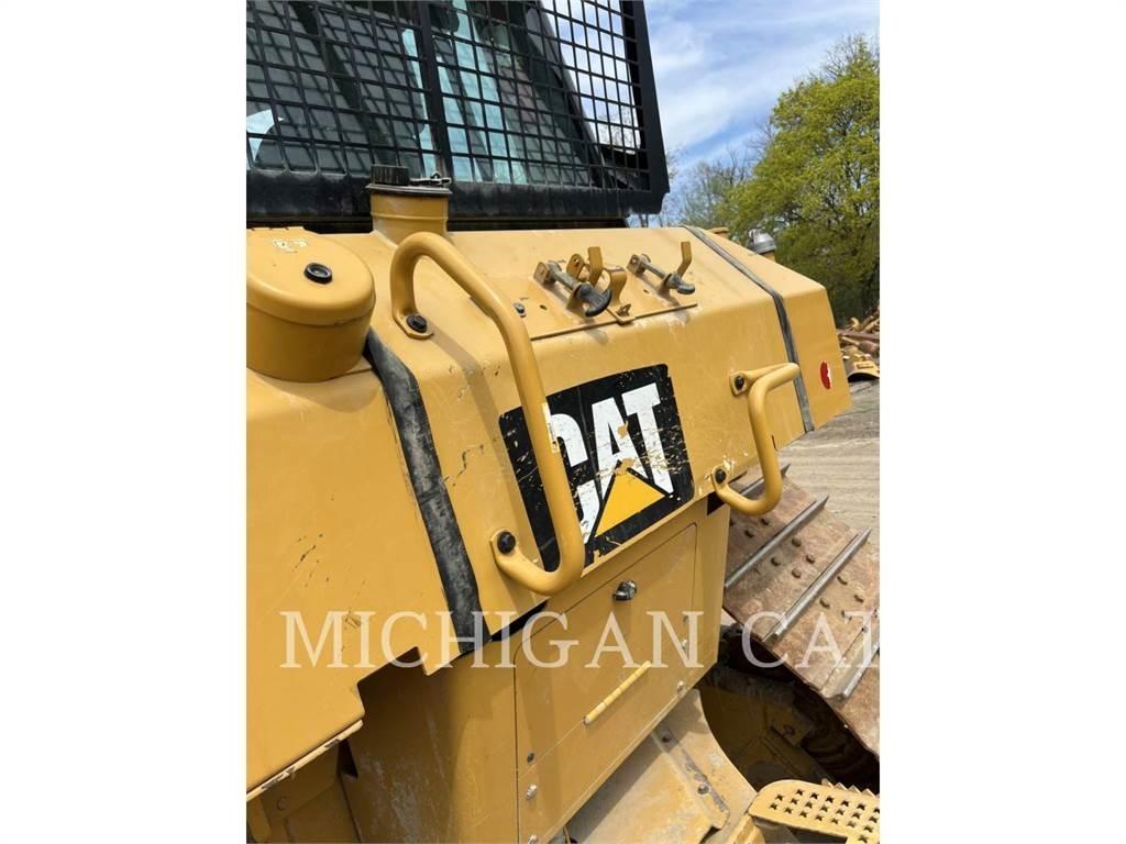 CAT D6NLGP Верижни булдозери
