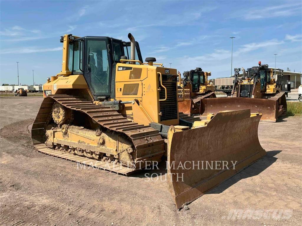 CAT D6NLGP Верижни булдозери
