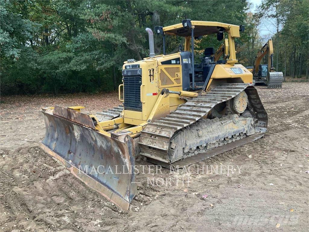 CAT D6NLGP Верижни булдозери
