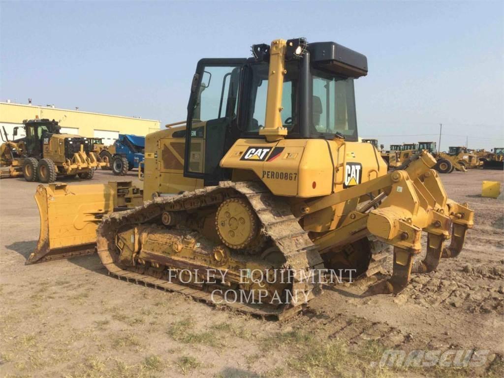 CAT D6NXLVPI Верижни булдозери
