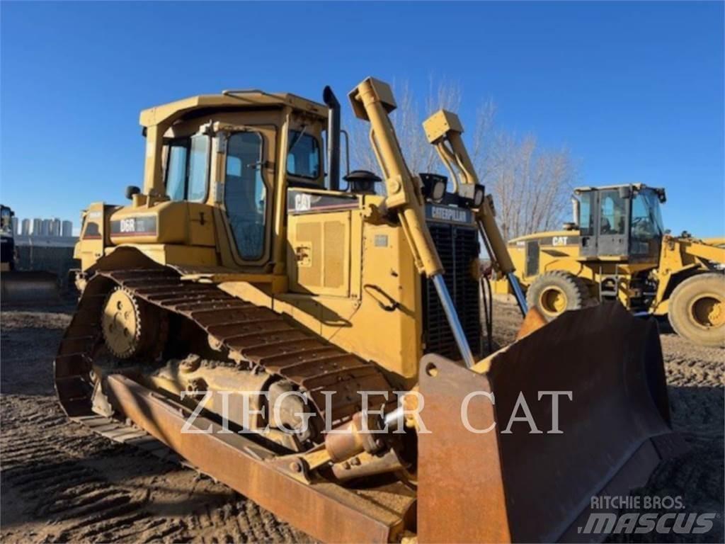 CAT D6R Верижни булдозери
