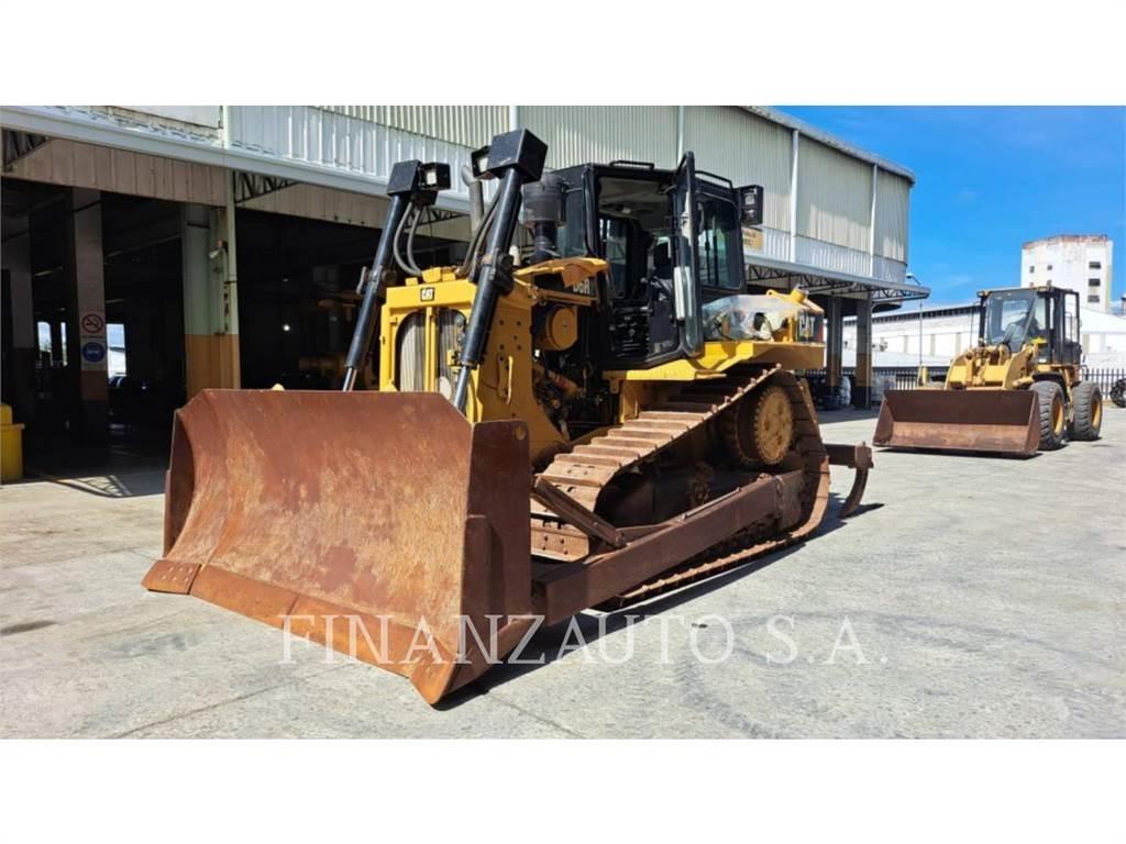 CAT D6R Верижни булдозери
