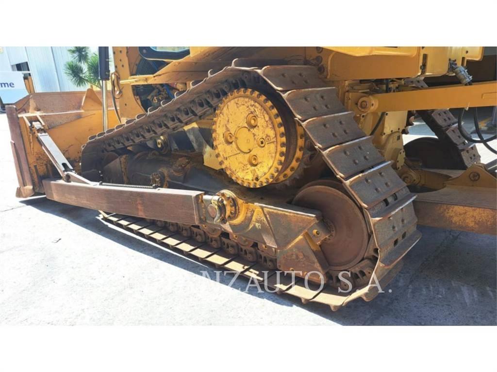 CAT D6R Верижни булдозери
