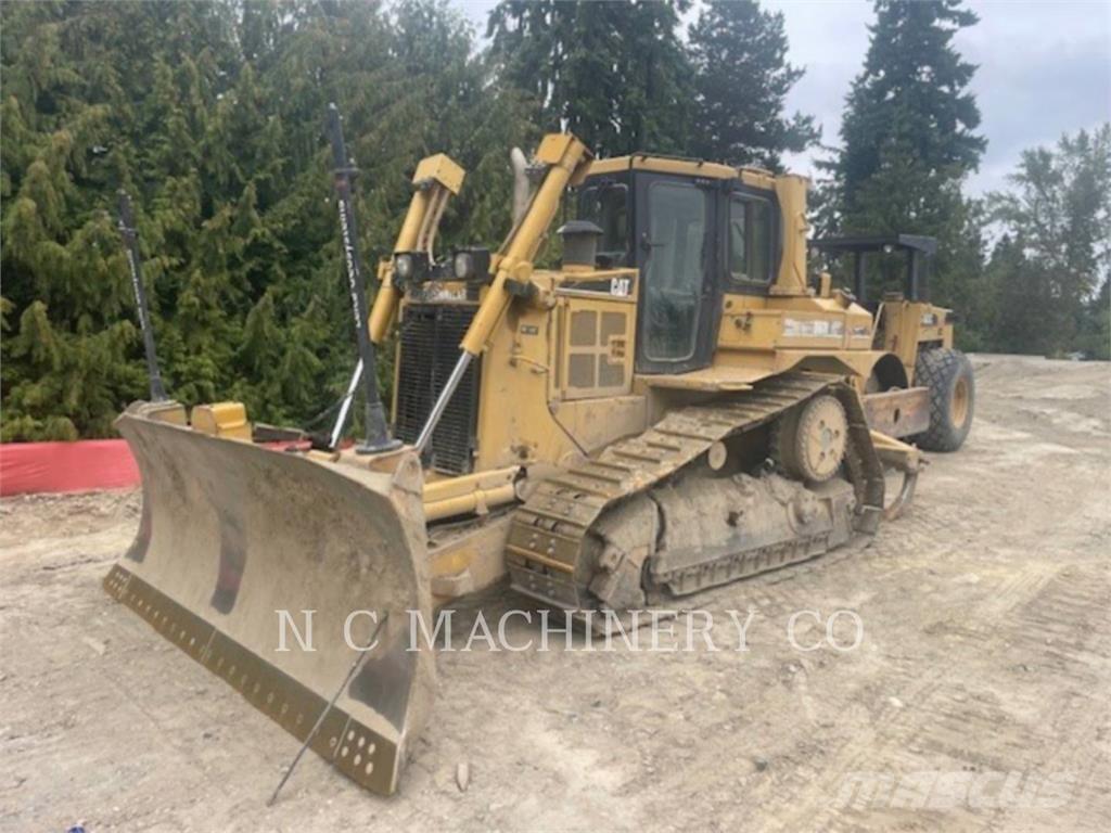 CAT D6R XLVPAT Верижни булдозери
