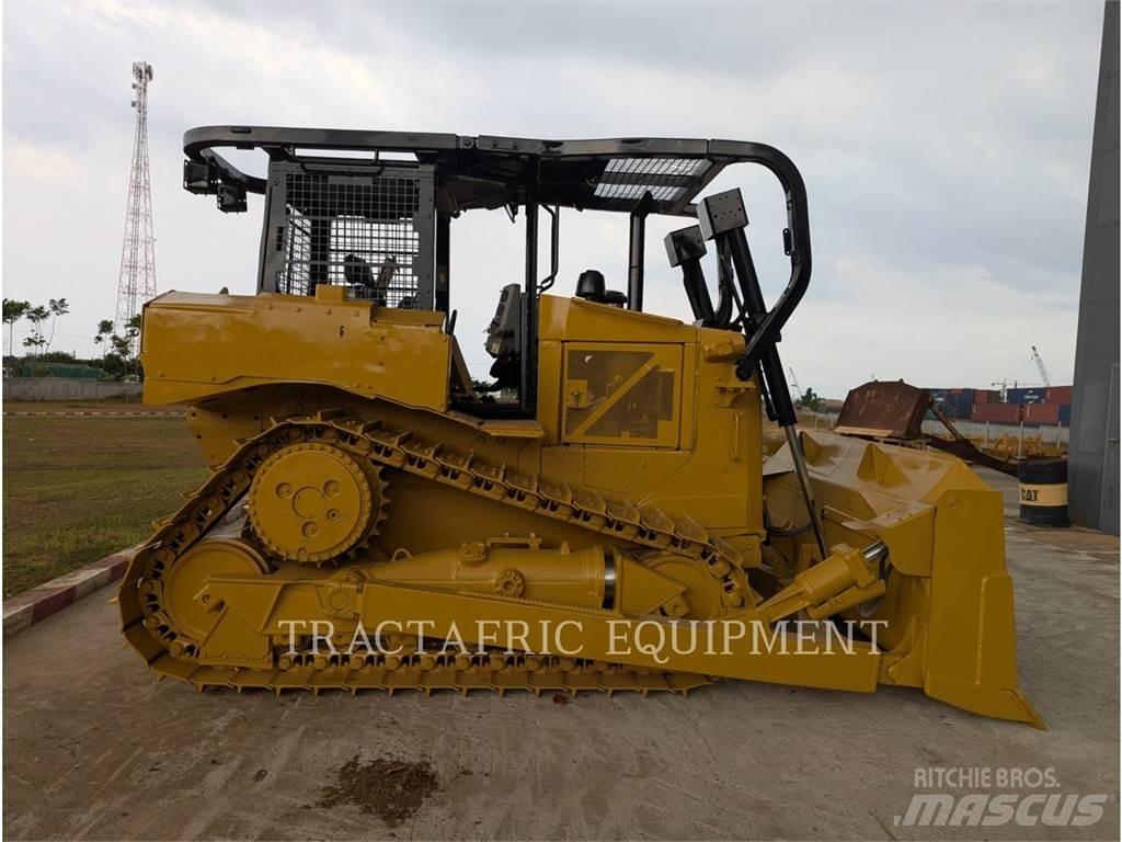 CAT D6R2 Верижни булдозери
