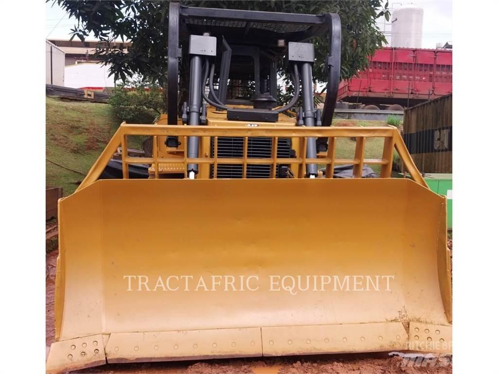 CAT D6R2XL Верижни булдозери
