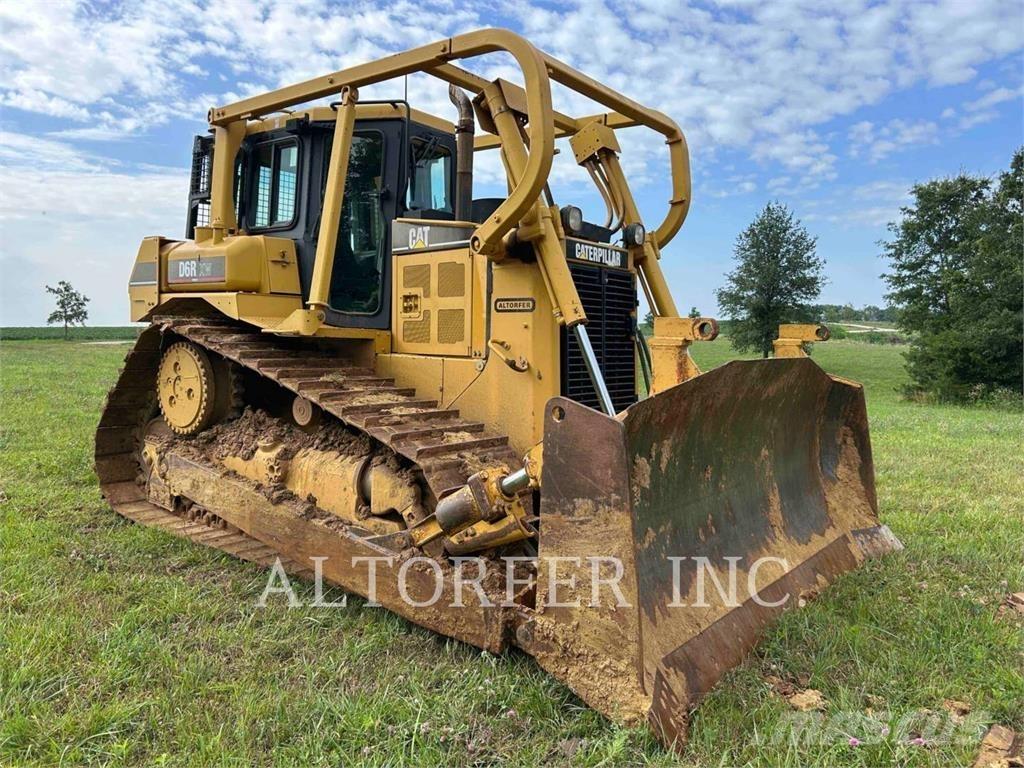 CAT D6RII XW Верижни булдозери
