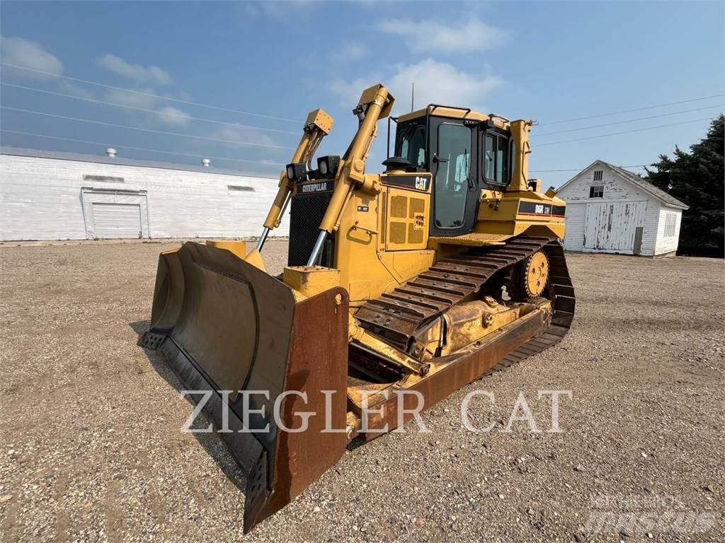 CAT D6RIIIXW Верижни булдозери
