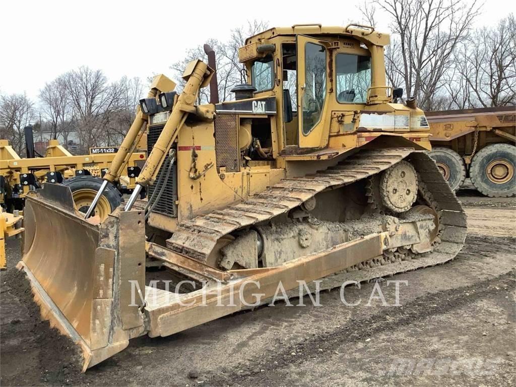 CAT D6RL Верижни булдозери
