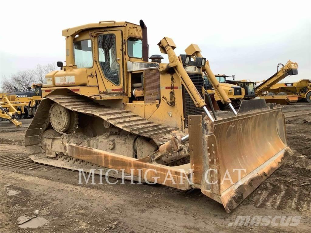 CAT D6RL Верижни булдозери
