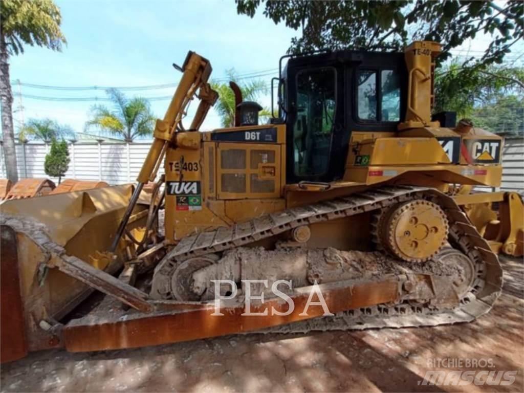 CAT D6T Верижни булдозери
