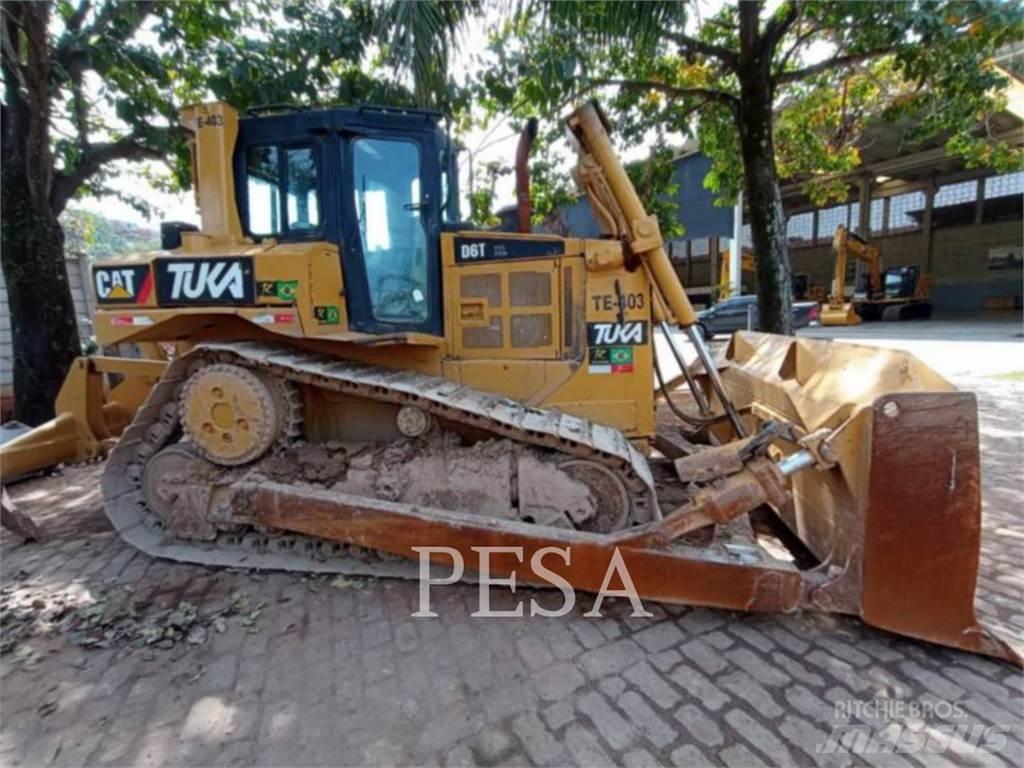 CAT D6T Верижни булдозери
