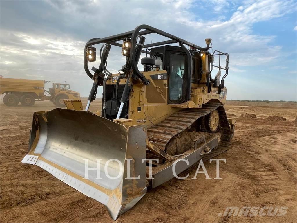 CAT D6T Верижни булдозери
