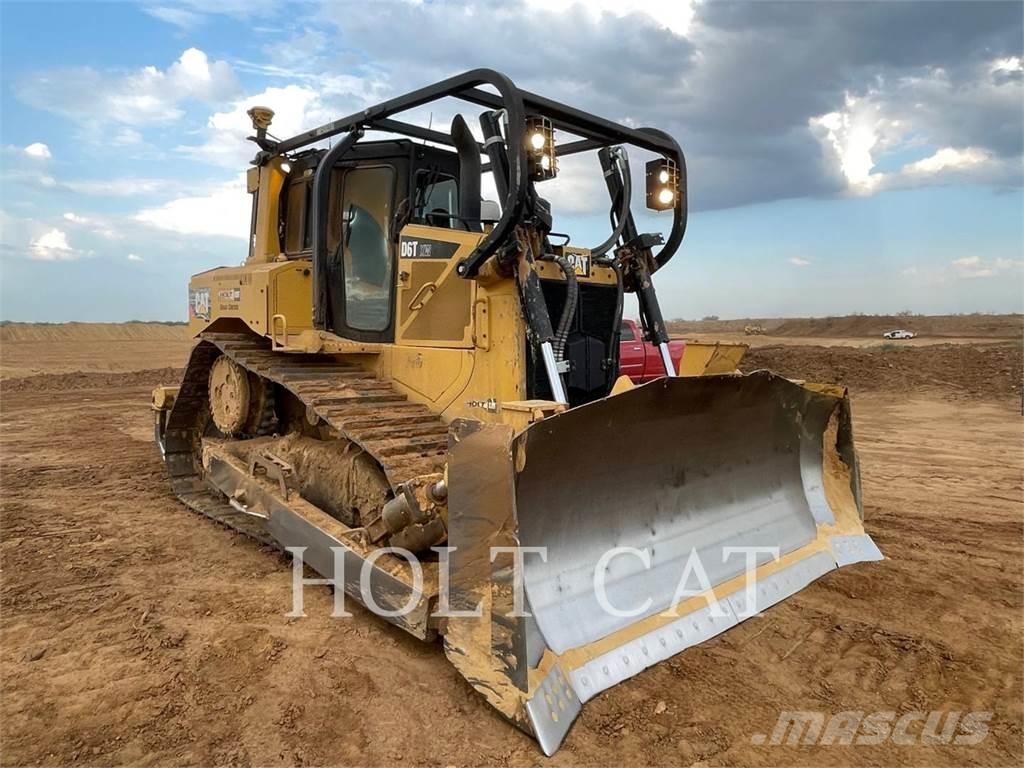 CAT D6T Верижни булдозери
