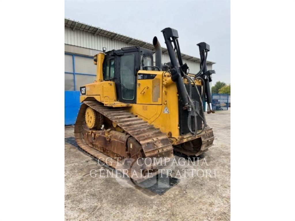 CAT D6T Верижни булдозери

